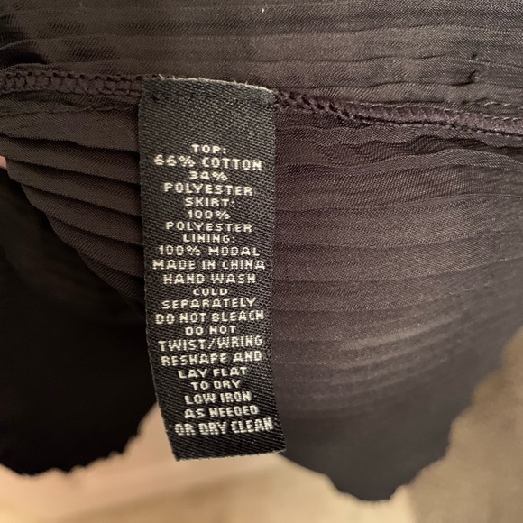 Anthropologie Knitted & Knotted Stark Silhouette - Picture 6 of 8